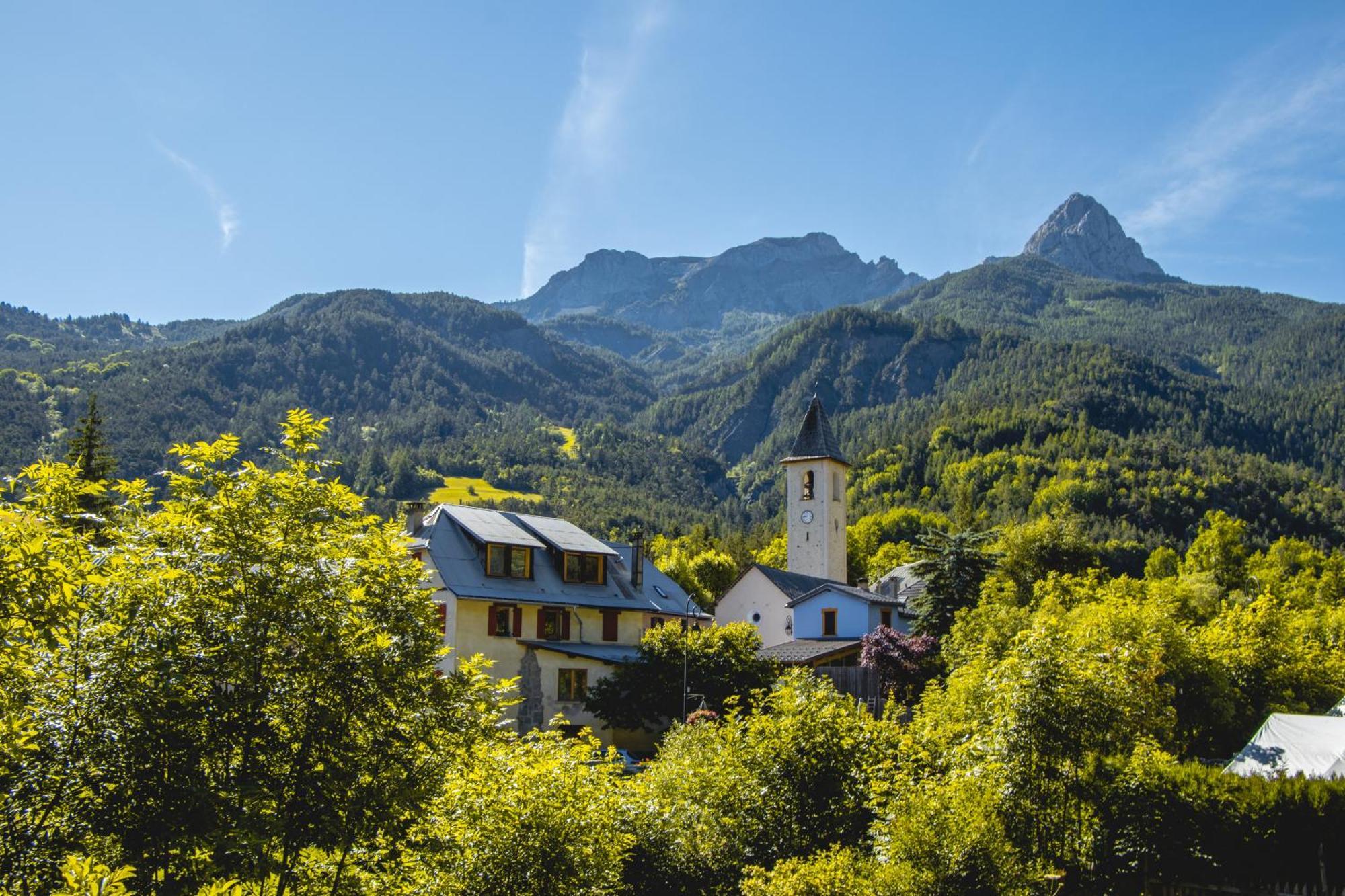 La Capitale - Les Gites De L Argile Barcelonnette Εξωτερικό φωτογραφία