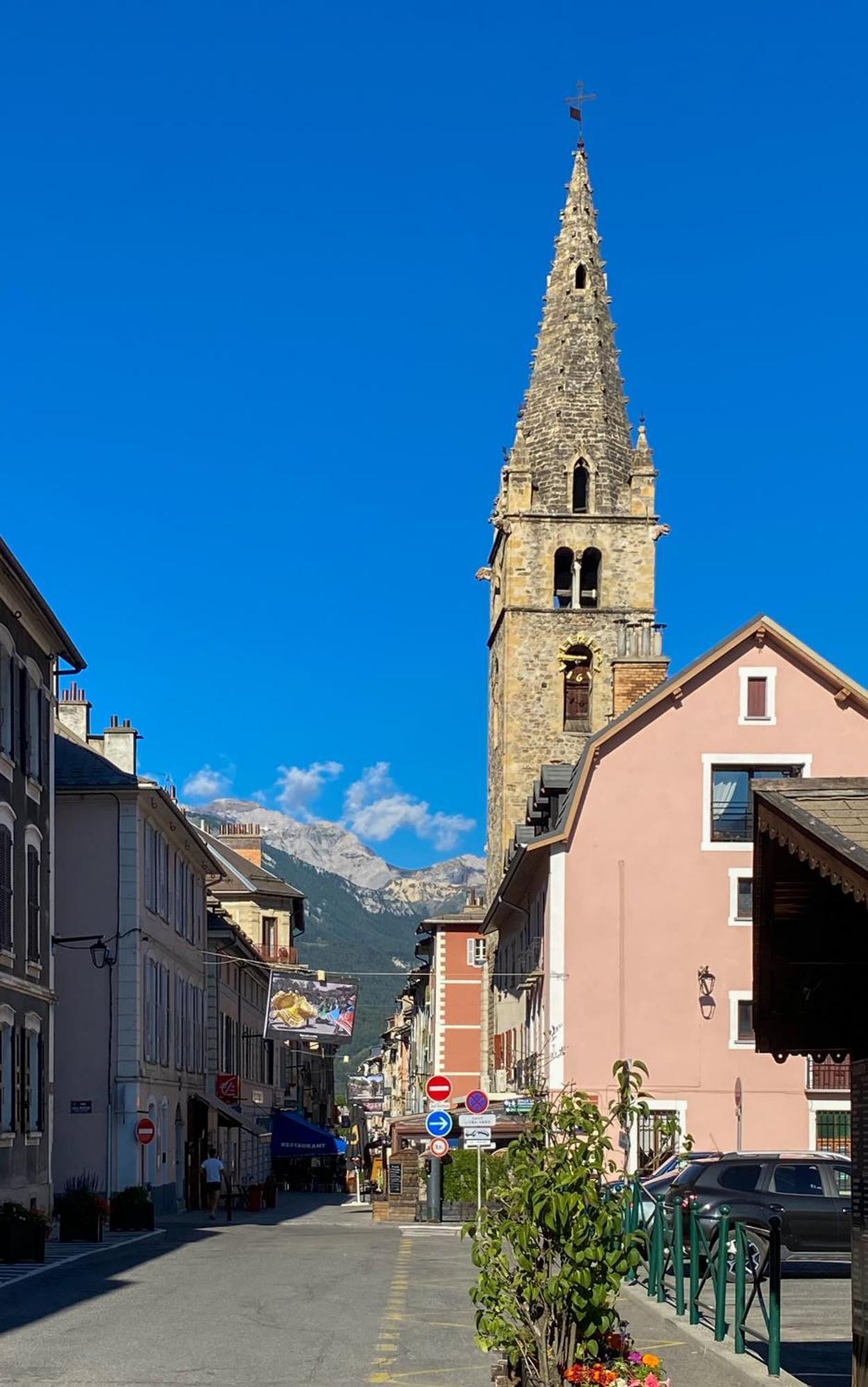 La Capitale - Les Gites De L Argile Barcelonnette Εξωτερικό φωτογραφία